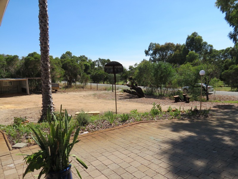 426 Taylor Road, Forrestdale WA 6112