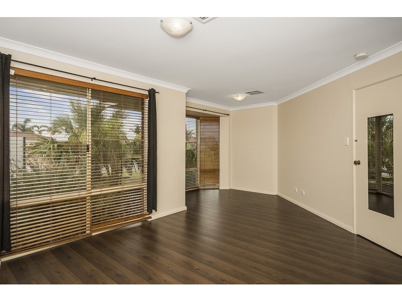 100 Brenchley Drive, Atwell WA 6164