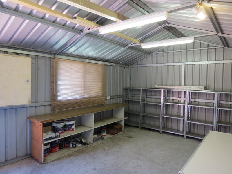 100 Brenchley Drive, Atwell WA 6164