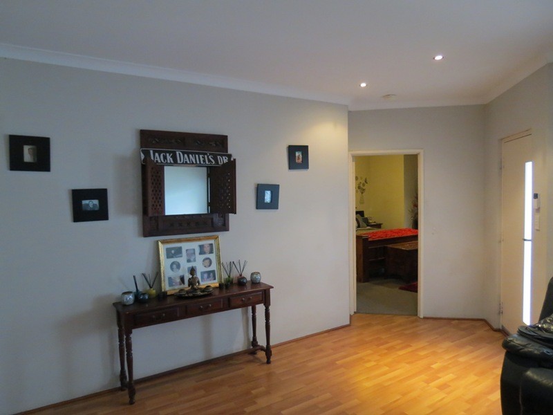 8 Ringwood Loop, Wellard WA 6170