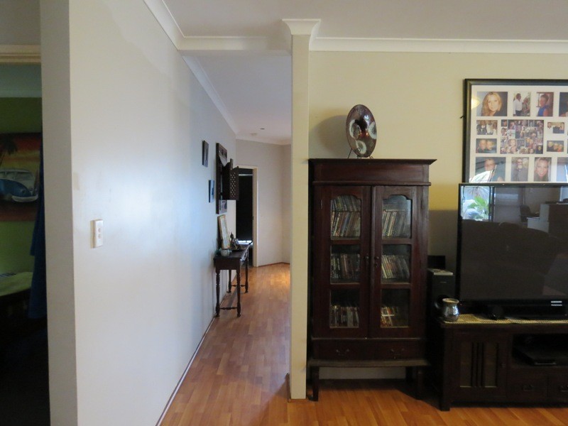 8 Ringwood Loop, Wellard WA 6170