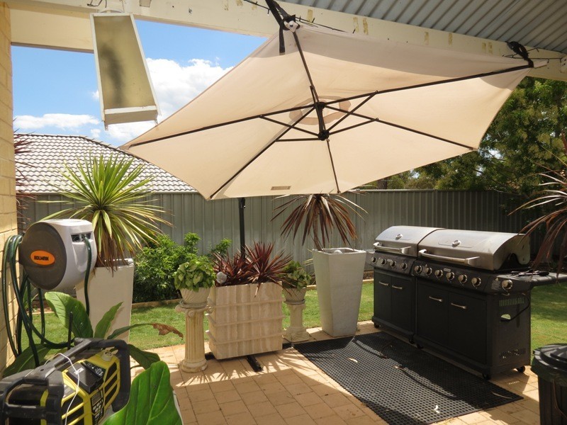 8 Ringwood Loop, Wellard WA 6170