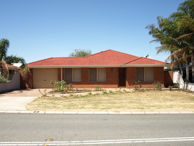 4 Lombe Gardens, Atwell WA 6164
