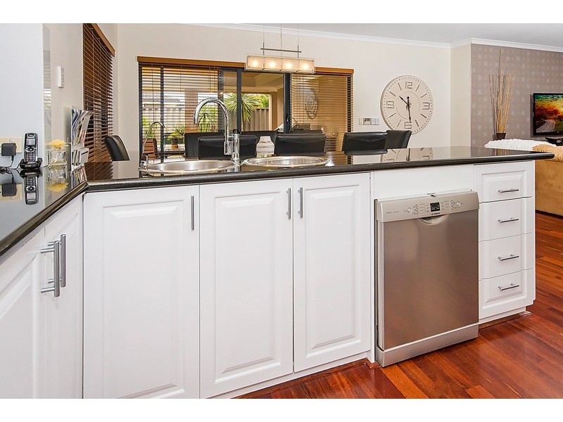 89 Aurora Drive, Atwell WA 6164