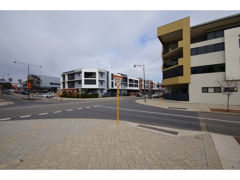 2/9 Linkage Avenue, Cockburn Central WA 6164