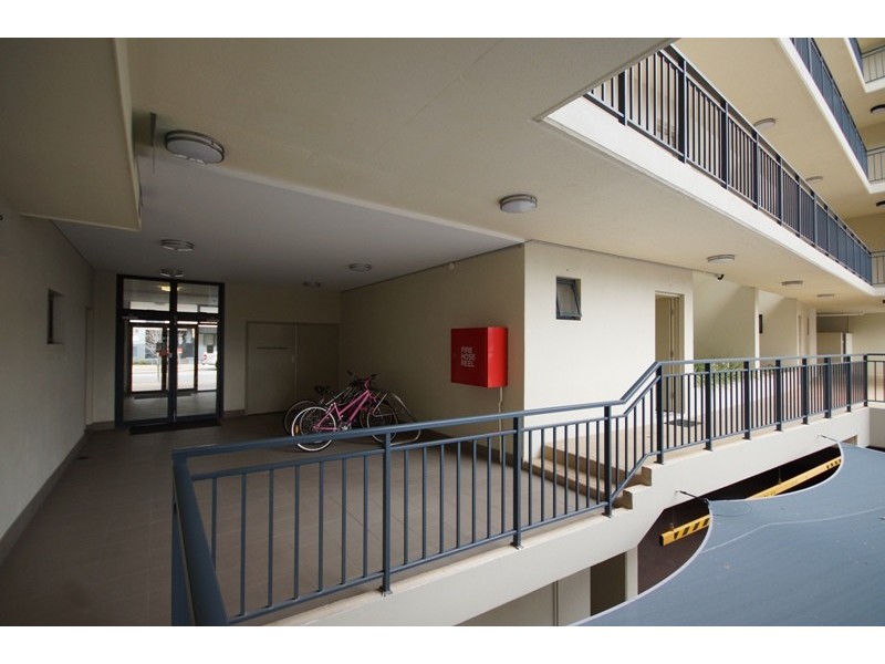 2/9 Linkage Avenue, Cockburn Central WA 6164