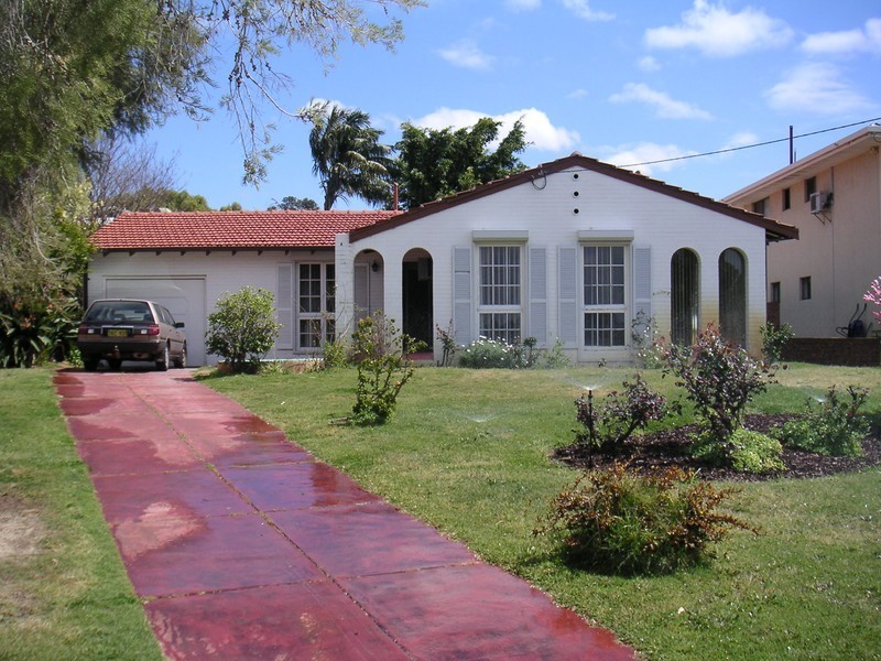 137A The Esplanade, Mount Pleasant WA 6153
