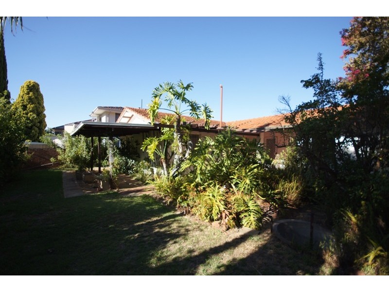 137A The Esplanade, Mount Pleasant WA 6153