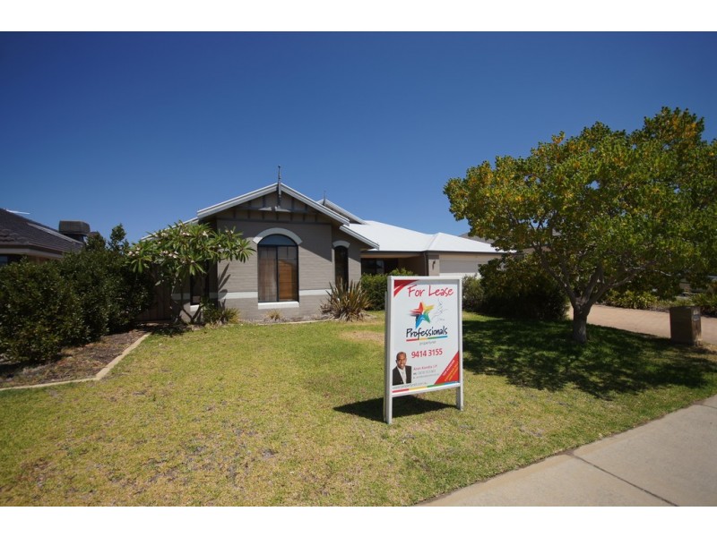4 Aurora Drive, Atwell WA 6164