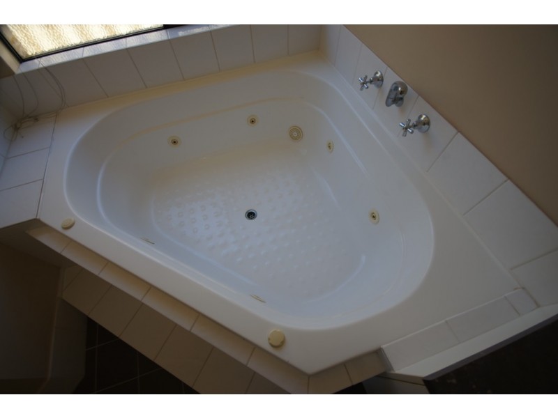 4 Aurora Drive, Atwell WA 6164