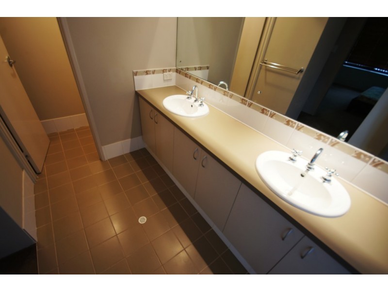 23 Aurora Drive, Atwell WA 6164