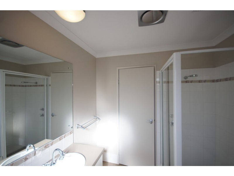 23 Aurora Drive, Atwell WA 6164