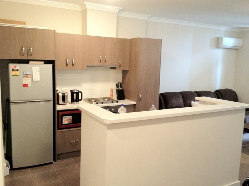 15/6 Ibera Way, Success WA 6164