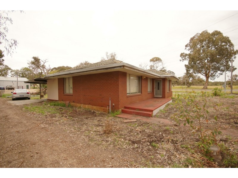 16A Mandogalup Road, Mandogalup WA 6167