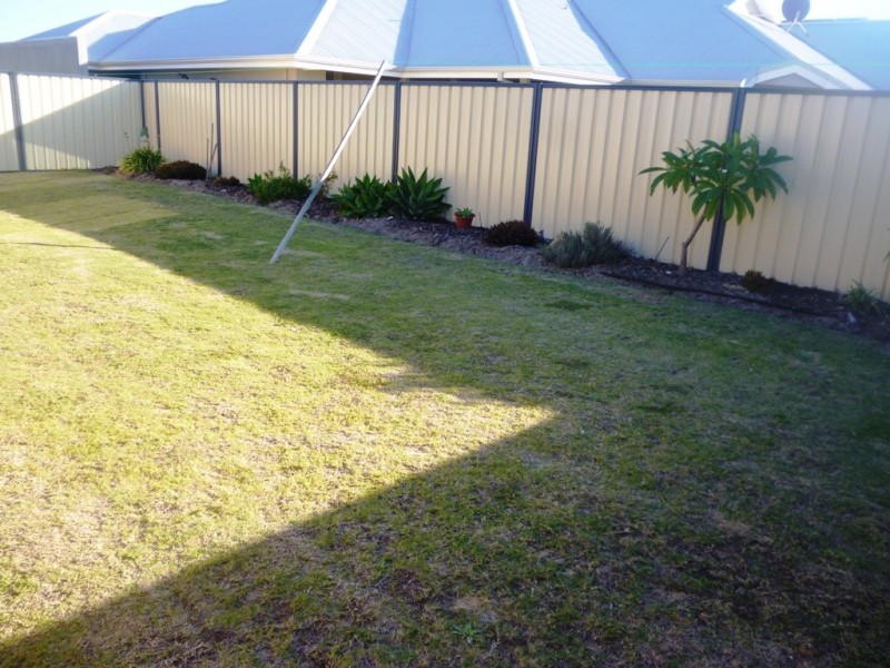 2 Crossville Way, Success WA 6164