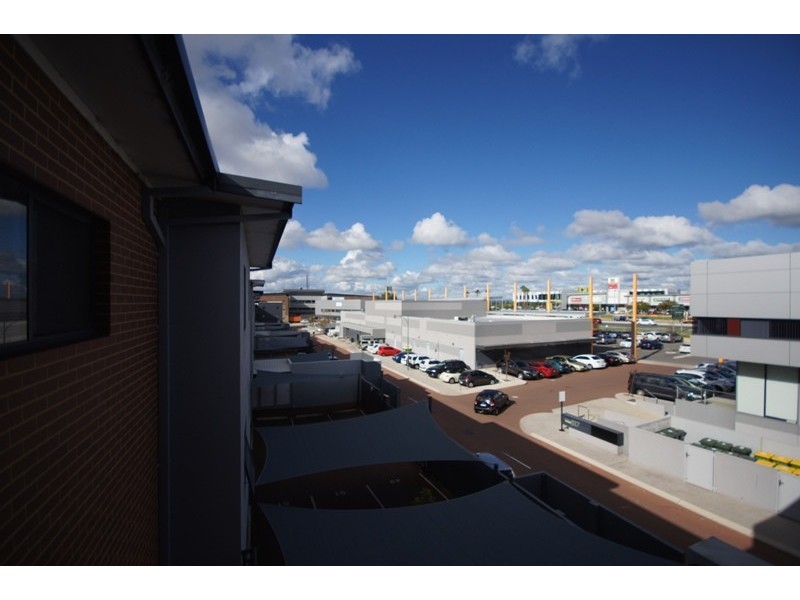 Unit 52/2 Stockton Bend, Cockburn Central WA 6164