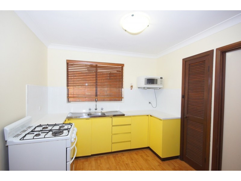 Room 3 9/79 MacLeod Road, Applecross WA 6153