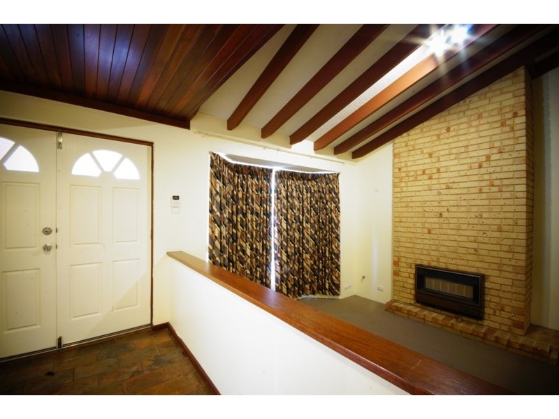 9 Crampton Elbow, Murdoch WA 6150