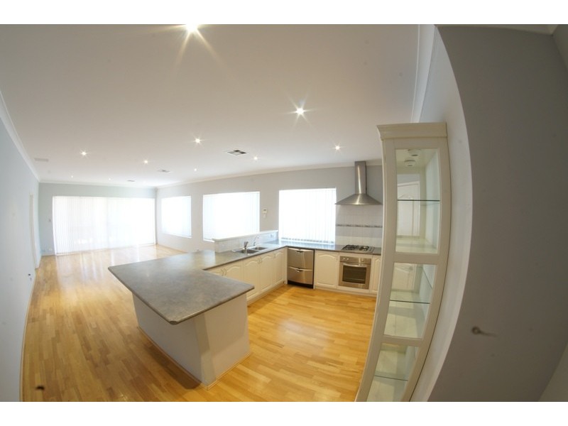 59 Aurora Drive, Atwell WA 6164