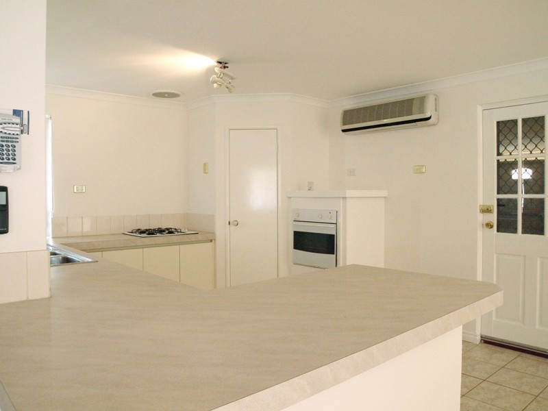 5 Delton Way, Atwell WA 6164