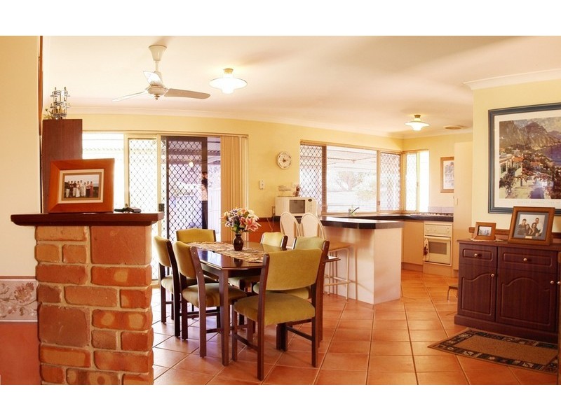 19 Bodella Gdns, Atwell WA 6164