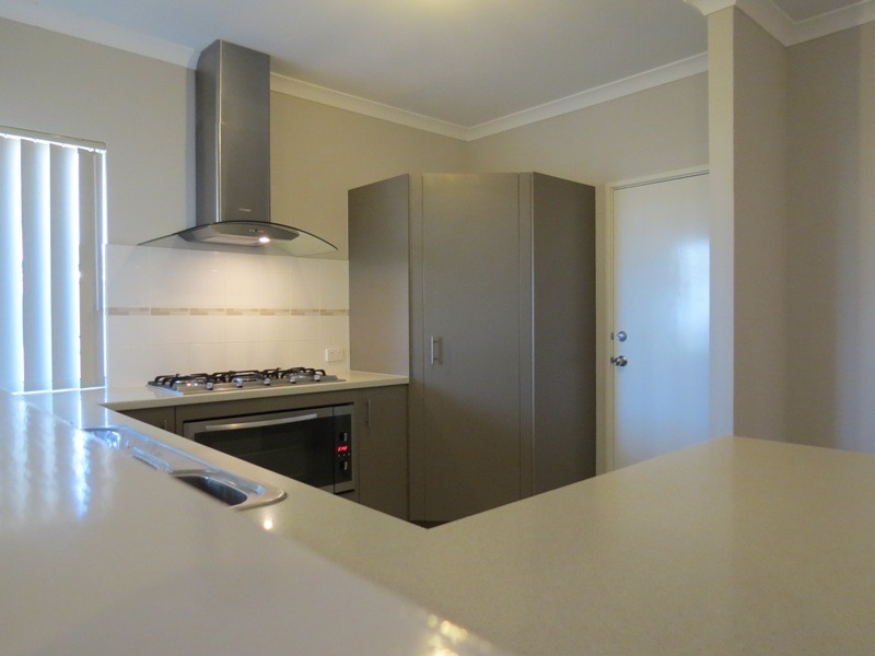 1 Mala Way, Success WA 6164