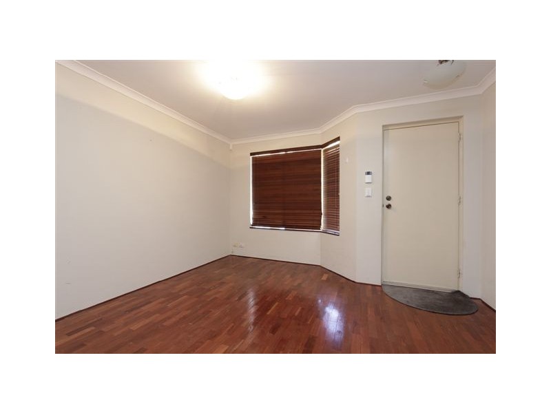 22 Folland Pde, Atwell WA 6164