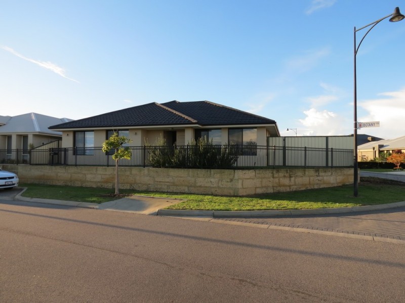 36 Botany Pde, Hammond Park WA 6164