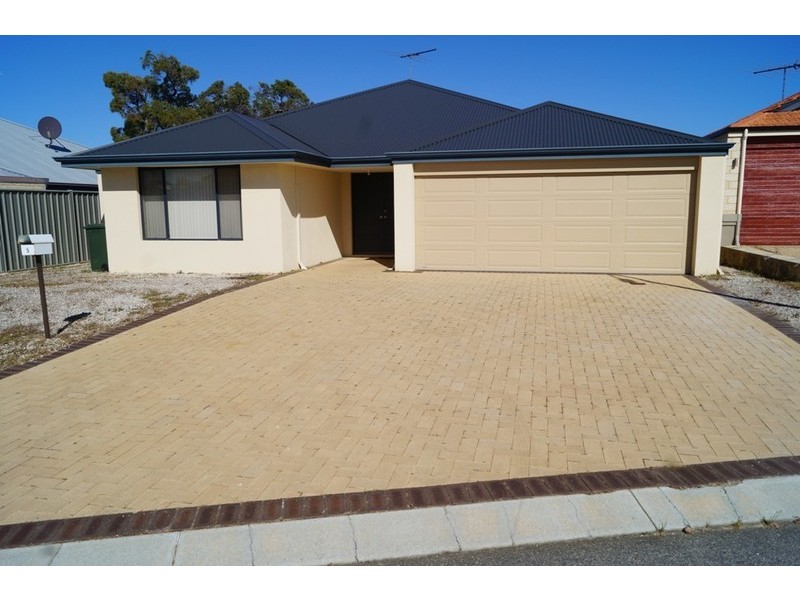 5 Fareham Crescent, Wellard WA 6170