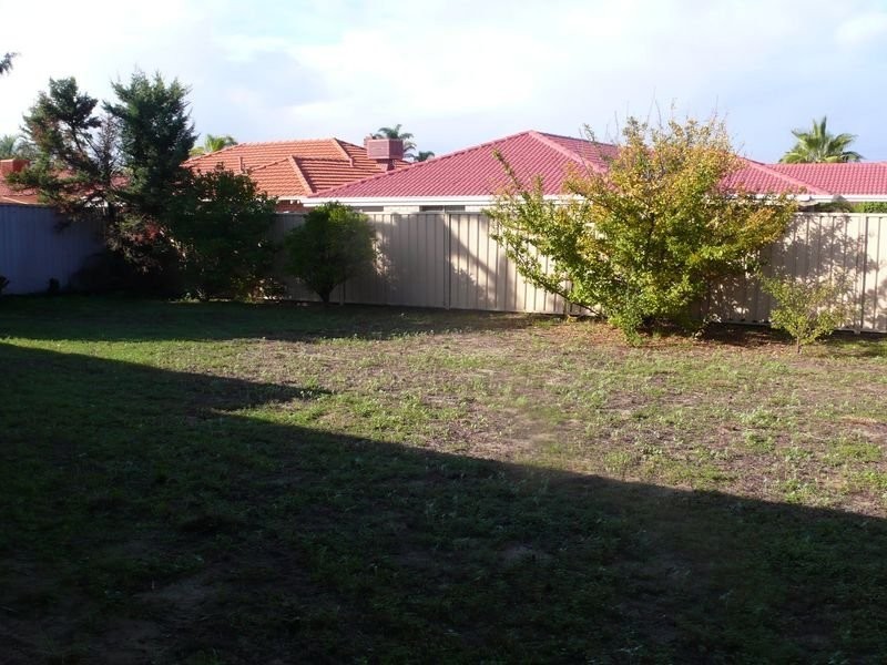 11 Crampton Elbow ROOM 4, Murdoch WA 6150
