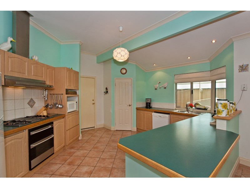 17 Millstream Place, Success WA 6164