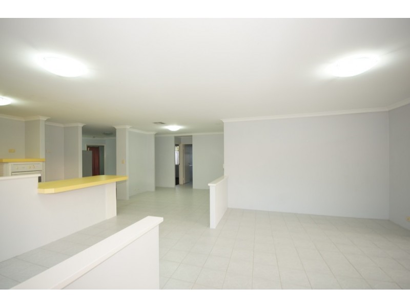 22 Marich Cove, Atwell WA 6164