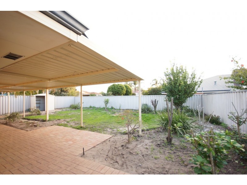 22 Marich Cove, Atwell WA 6164