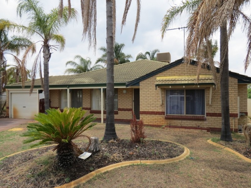 6 Ellery Court, Success WA 6164