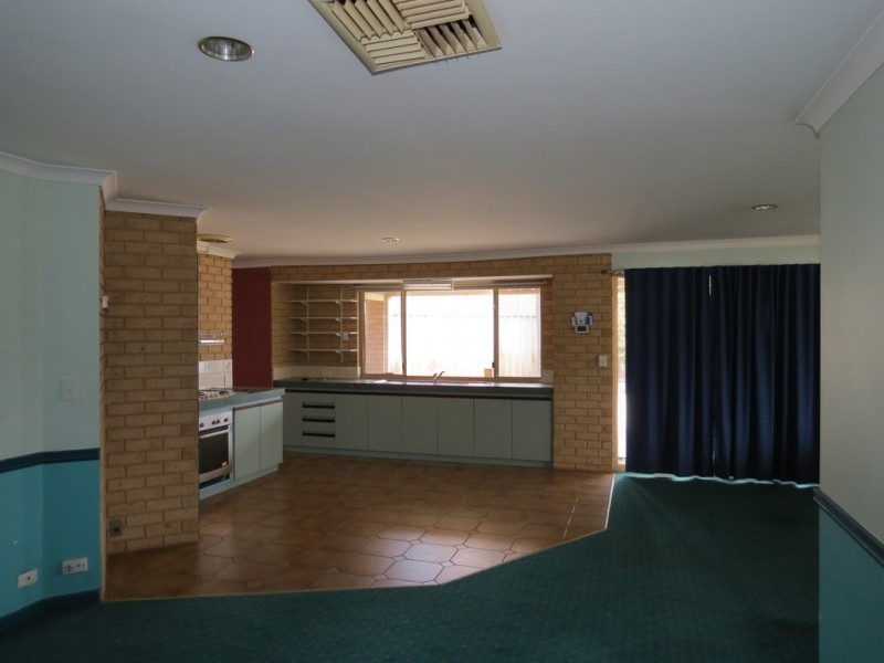 6 Ellery Court, Success WA 6164