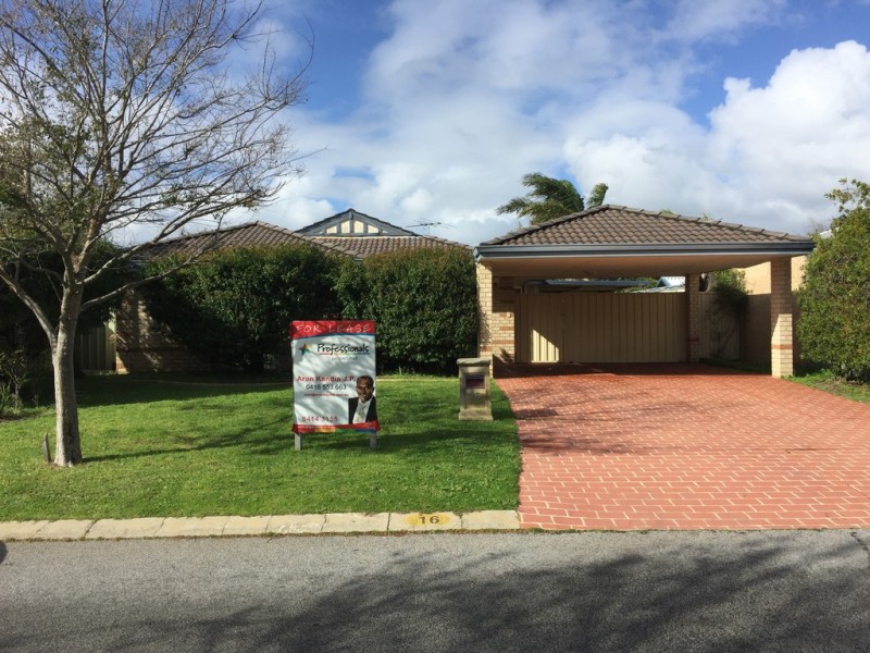 16 Tozer Loop, Atwell WA 6164
