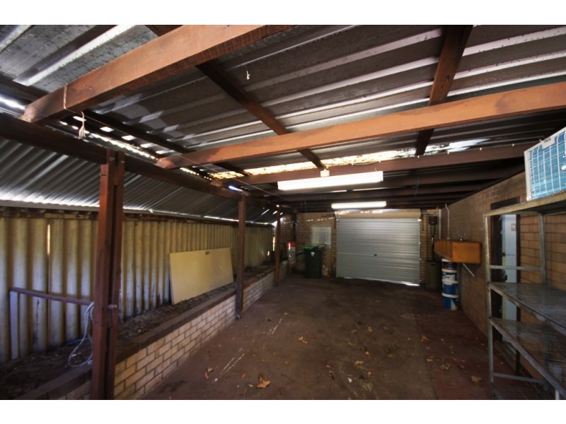 4 Thurlow Avenue, Yokine WA 6060
