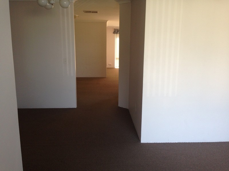 17 Bree Close, Atwell WA 6164