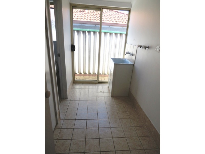 17 Bree Close, Atwell WA 6164