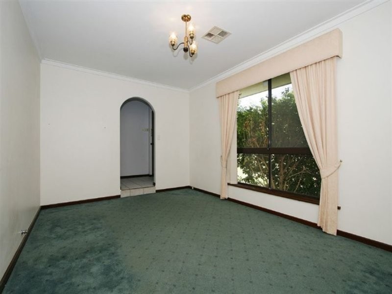 25 Hanrahan Loop Room 2, Kardinya WA 6163 Floorplan