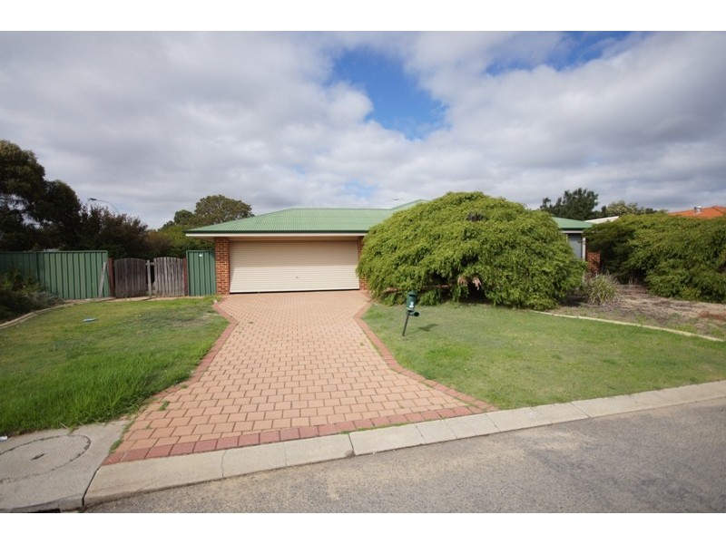 6 BUSS WAY, Atwell WA 6164