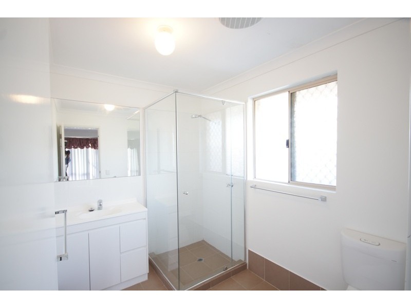 6 BUSS WAY, Atwell WA 6164