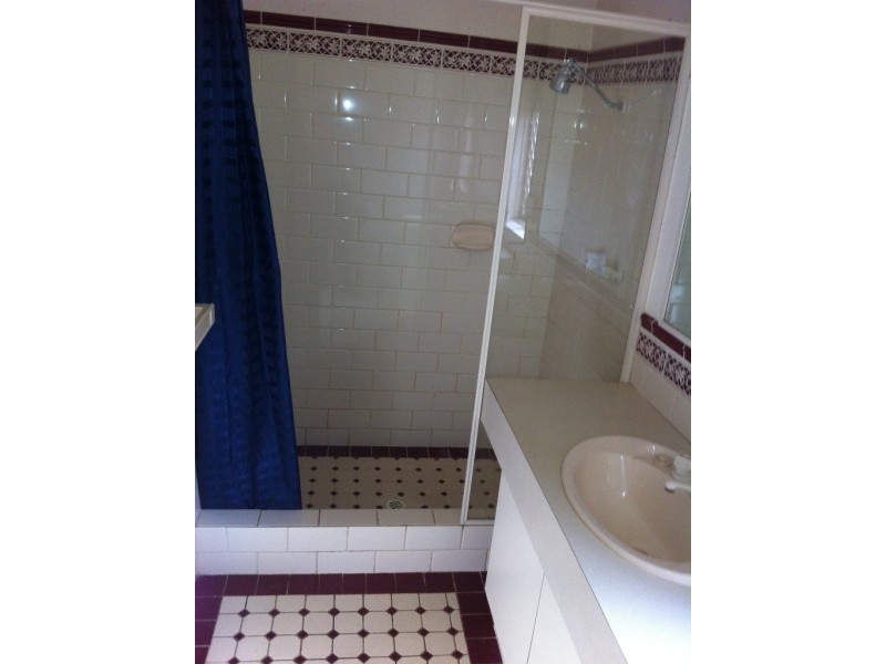 11 Crampton Elbow ROOM 1, Murdoch WA 6150