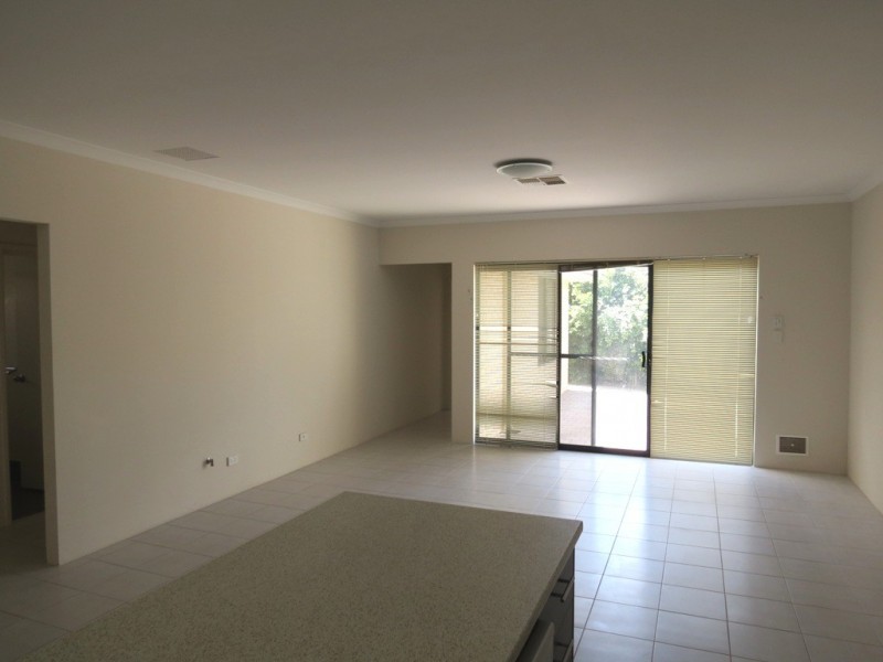 Unit 3/19 Pittwater Way, Success WA 6164