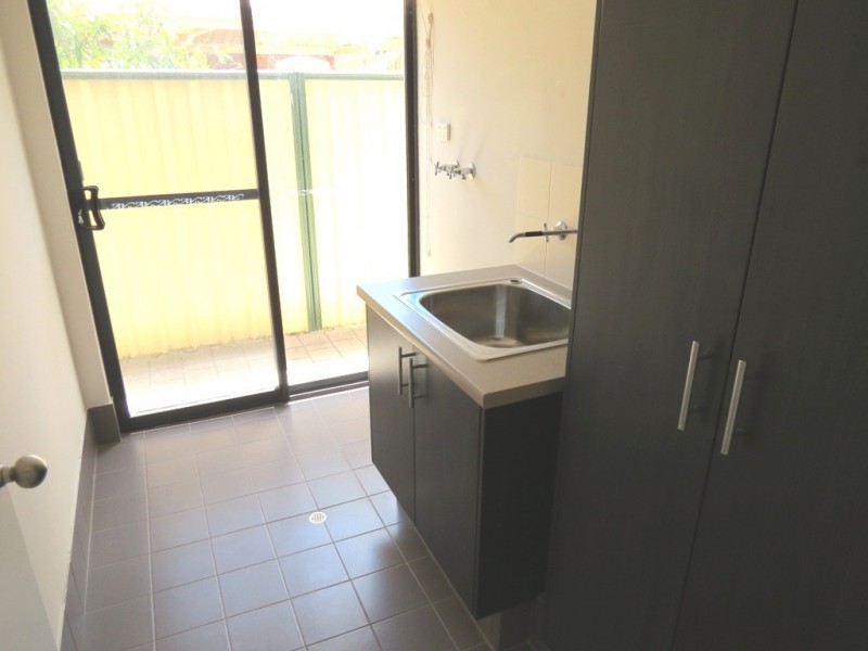 Unit 3/19 Pittwater Way, Success WA 6164