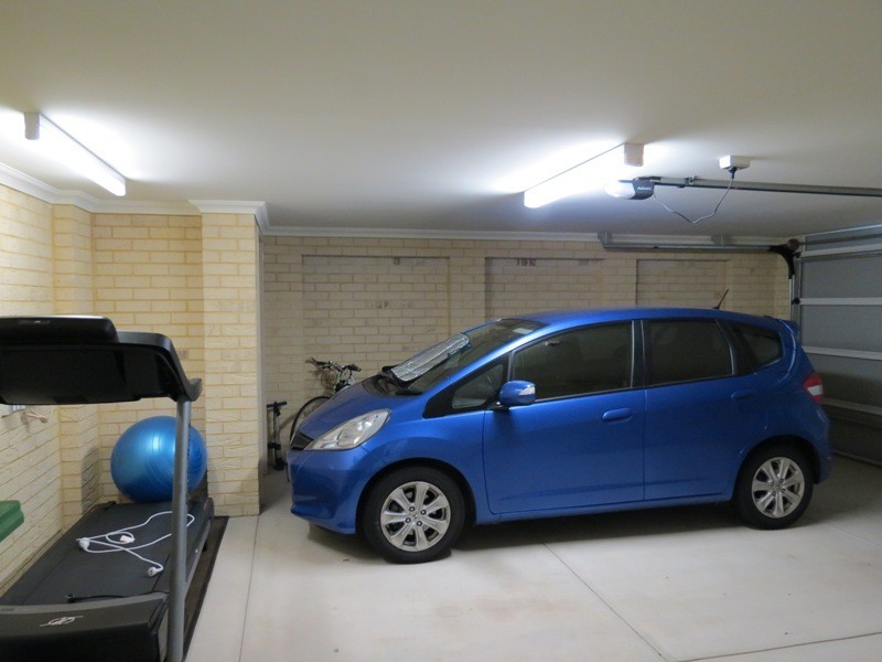 10/27 BARFIELD RD, Hammond Park WA 6164