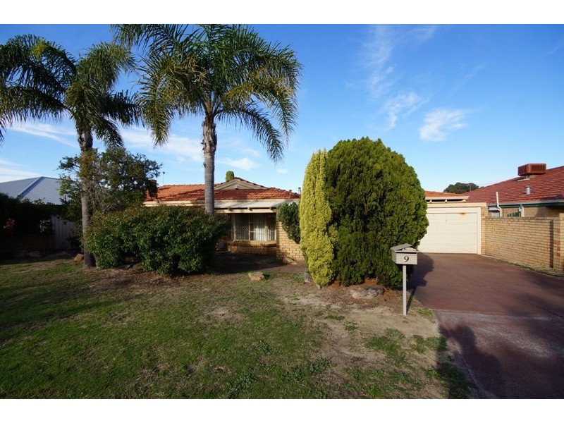 9 Crampton Elbow, Murdoch WA 6150