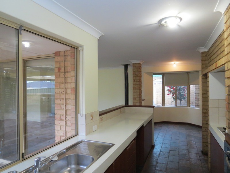 9 Crampton Elbow, Murdoch WA 6150