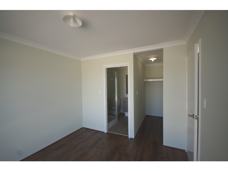 13A Biloxi Loop, Success WA 6164