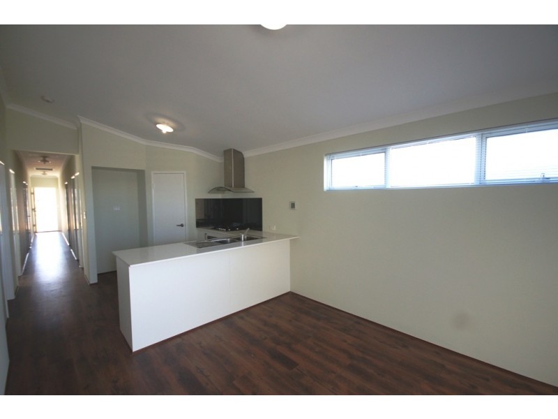 13A Biloxi Loop, Success WA 6164